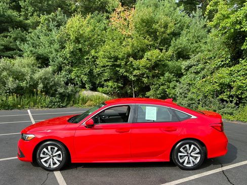 Used 2024 Honda Civic LX image 2