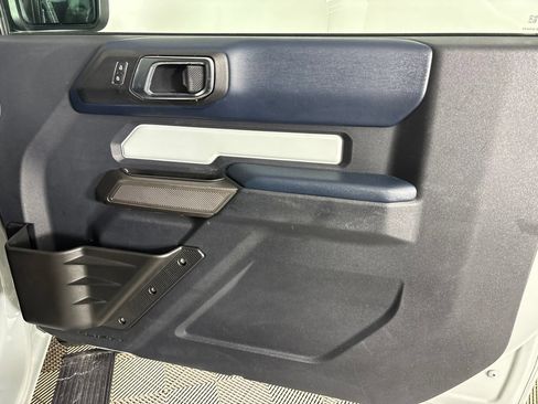 Used 2021 Ford Bronco First Edition AWD/4WD image 24