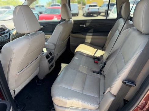Used 2021 Honda Pilot Touring image 19