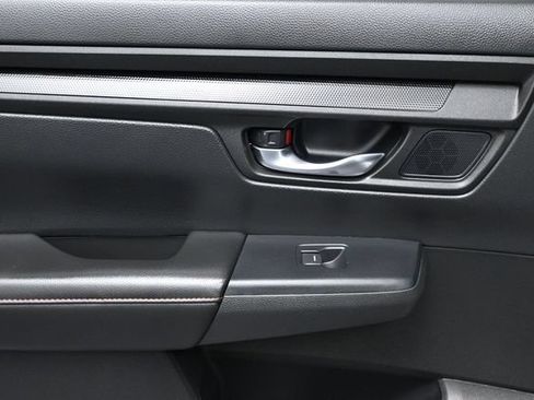 Used 2025 Honda CR-V Sport-L image 11