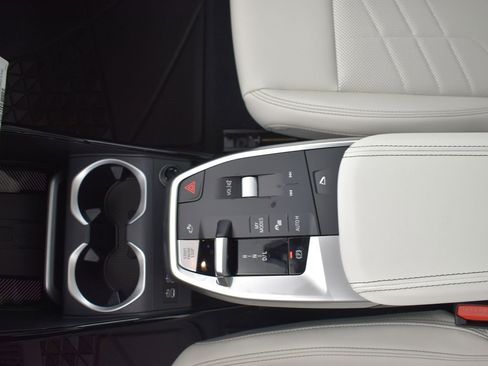 New 2026 BMW X1 xDrive28i w/ Technology Package image 14