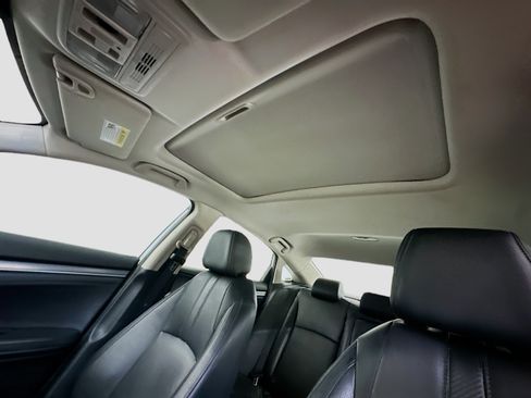 Used 2017 Honda Civic Touring image 35