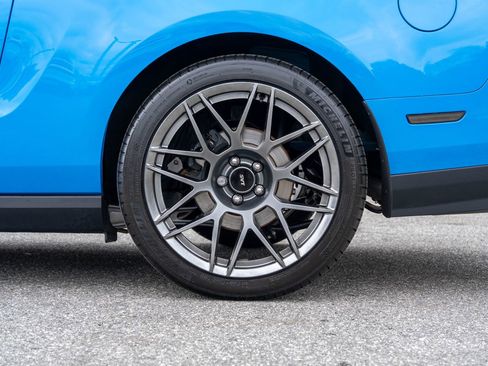 Used 2012 Ford Mustang Shelby GT500 w/ SVT Performance Pkg image 10