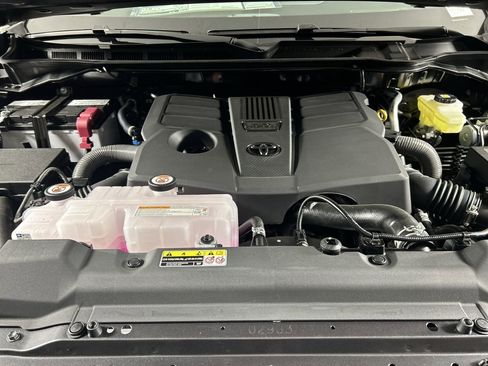 New 2026 Toyota Tundra Platinum image 11