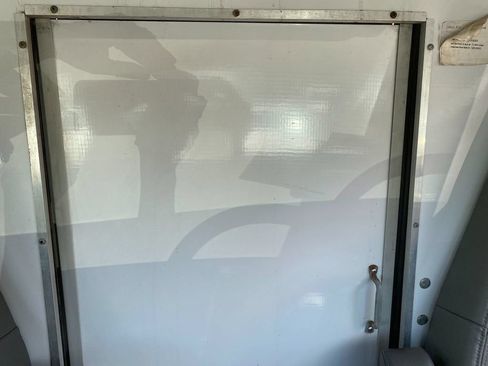 Used 2017 GMC Savana 3500 Extended RWD image 14