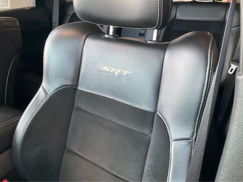 Used 2015 Jeep Grand Cherokee SRT AWD/4WD image 16