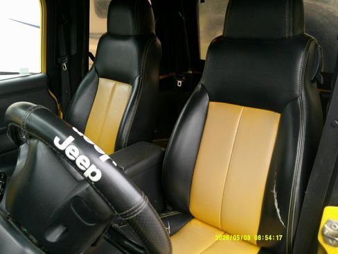 Used 2006 Jeep Wrangler X w/ Tire & Wheel Group (Ecco) AWD/4WD image 7