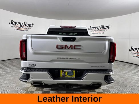 Used 2023 GMC Sierra 1500 Denali w/ Denali Reserve Package AWD/4WD image 7