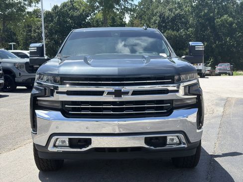 Used 2020 Chevrolet Silverado 1500 LTZ w/ LTZ Premium Package AWD/4WD image 6
