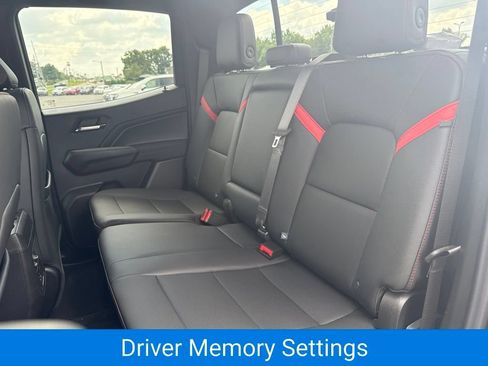 New 2026 Chevrolet Colorado Z71 w/ Technology Package AWD/4WD image 13