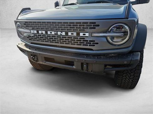 New 2025 Ford Bronco Badlands image 8
