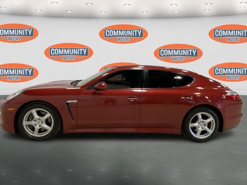 Used 2011 Porsche Panamera image 3