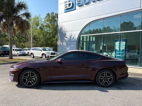 Used 2018 Ford Mustang Premium image 2
