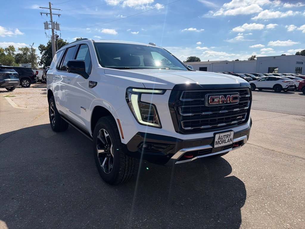 New 2026 GMC Yukon AT4 w/ AT4 Premium Package AWD/4WD image 8