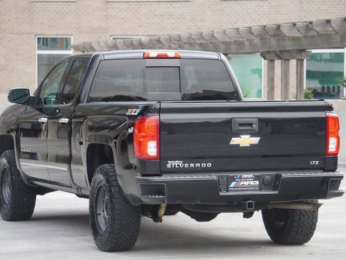 Used 2017 Chevrolet Silverado 1500 LTZ Z71 AWD/4WD image 16
