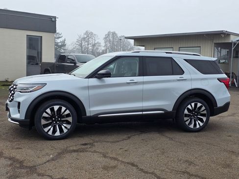 New 2026 Ford Explorer Platinum w/ LUX Leather Package AWD/4WD image 34