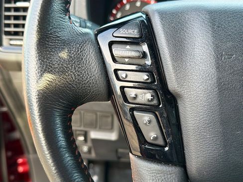 Used 2022 Nissan Frontier PRO-4X w/ Technology Package image 34