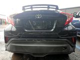 Used 2018 Toyota C-HR image 3