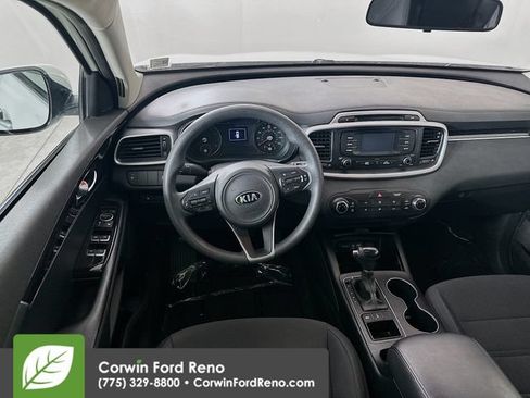Used 2016 Kia Sorento LX AWD/4WD image 21