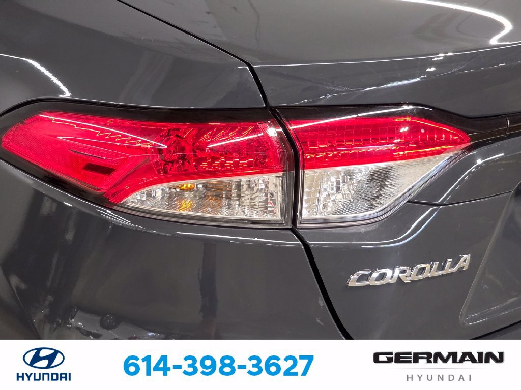 Used 2025 Toyota Corolla LE FWD image 16