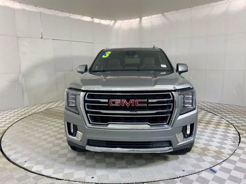 Used 2023 GMC Yukon SLT w/ SLT Luxury Package AWD/4WD image 21