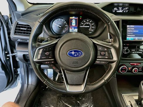 Used 2021 Subaru Crosstrek 2.0i Premium w/ Moonroof Package AWD/4WD image 11