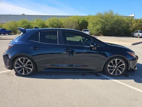 Used 2019 Toyota Corolla XSE image 4