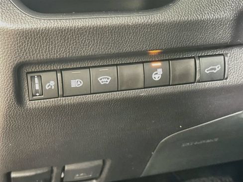 Used 2025 Toyota RAV4 XLE w/ Convenience Package AWD/4WD image 20