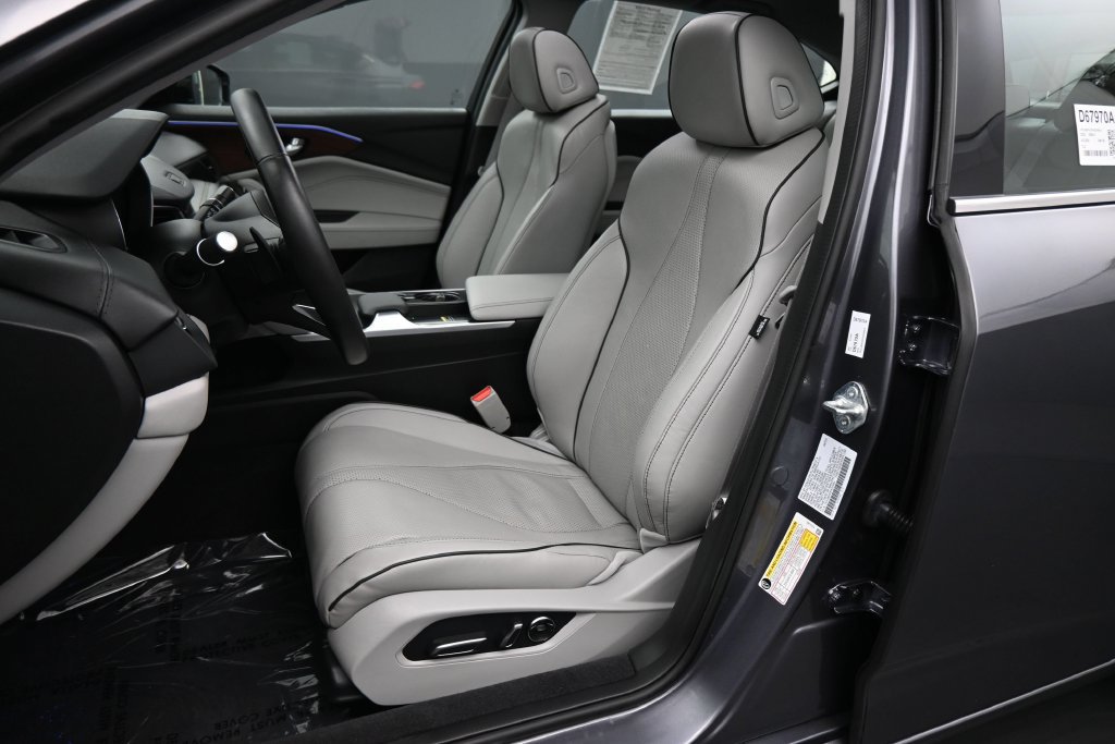 Used 2023 Acura TLX w/ Advance Package AWD/4WD image 19