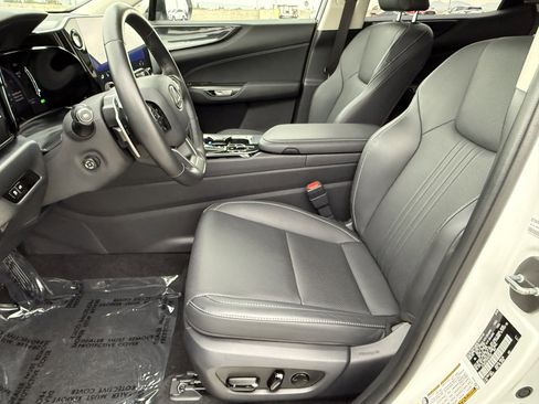 Certified 2025 Lexus NX 350h AWD w/ Premium Package image 18