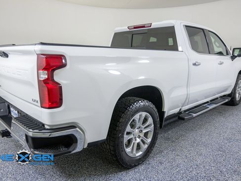 Used 2024 Chevrolet Silverado 1500 LTZ w/ LTZ Convenience Package II AWD/4WD image 7