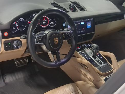 Used 2019 Porsche Cayenne S AWD/4WD image 11