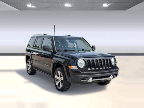 Used 2016 Jeep Patriot High Altitude AWD/4WD image 7