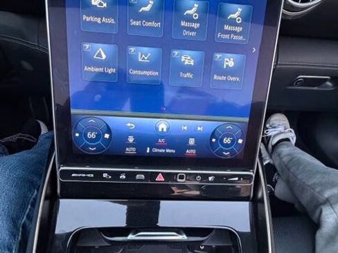 Used 2022 Mercedes-Benz SL 55 AMG 4MATIC image 4