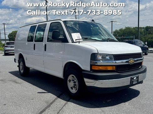 Used 2024 Chevrolet Express 2500 w/ Driver Convenience Package RWD image 9