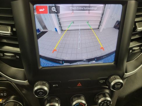 Used 2022 RAM 1500 Big Horn AWD/4WD image 43