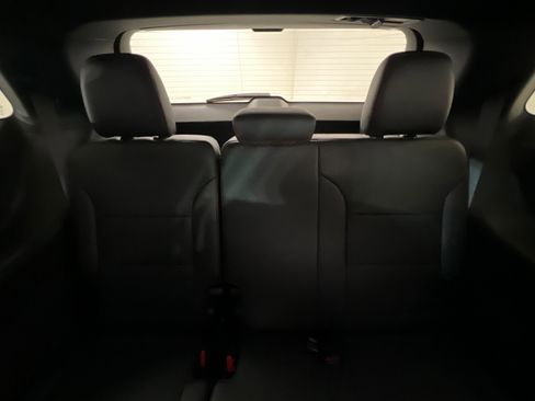 New 2026 Chevrolet Traverse Z71 w/ Enhanced Driving Package AWD/4WD image 23