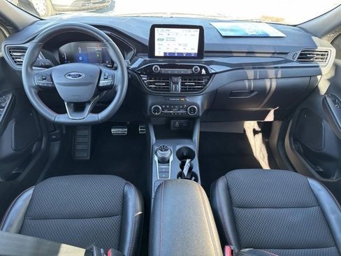 Used 2024 Ford Escape ST-Line image 24