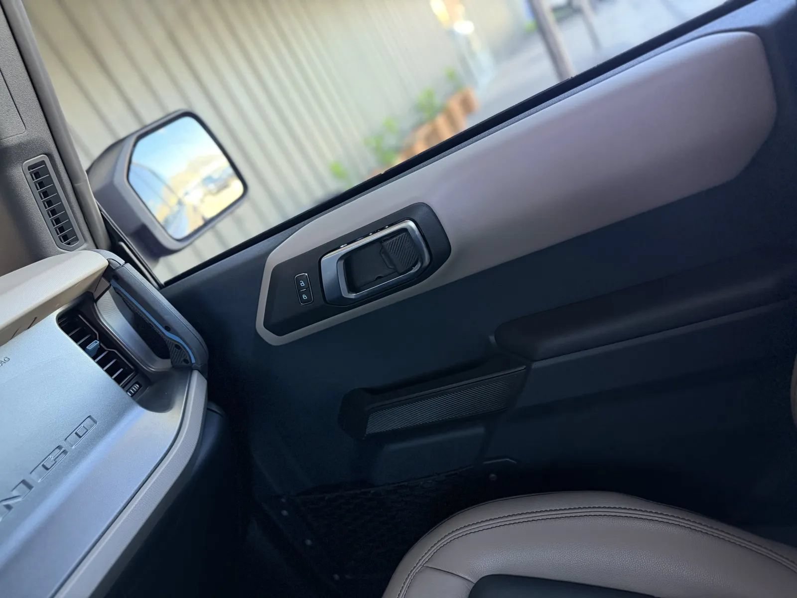 Used 2024 Ford Bronco Wildtrak AWD/4WD image 39