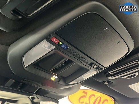 Used 2025 Subaru Forester Premium w/ Convenience Package #2 image 33