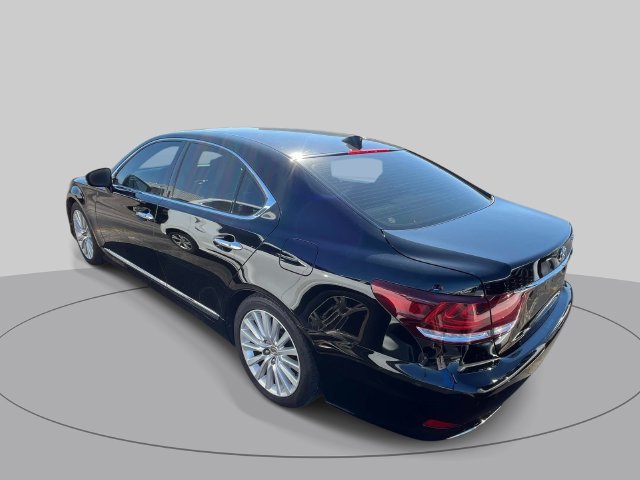 Used 2014 Lexus LS 460 w/ Comfort Package RWD image 6