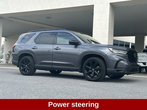 Used 2025 Honda Pilot Black Edition image 9