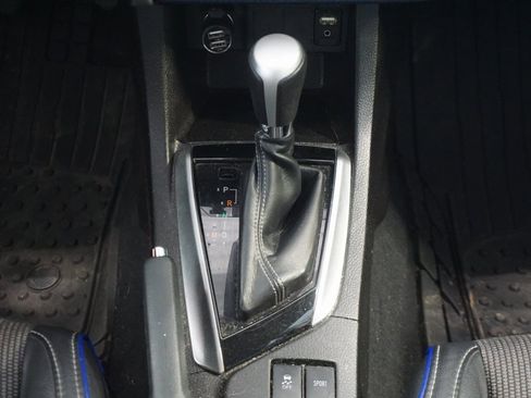 Used 2017 Toyota Corolla SE image 25