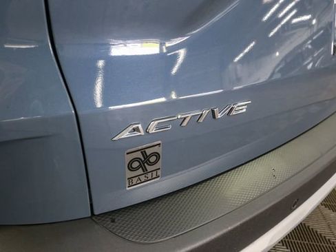 Used 2023 Ford Escape Active w/ Tech Pack #2 AWD/4WD image 9