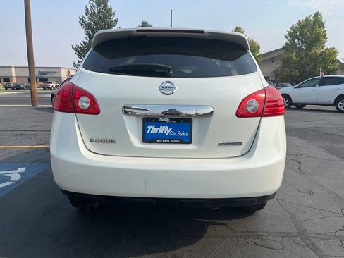 Used 2013 Nissan Rogue S w/ Special Edition Pkg FWD image 4