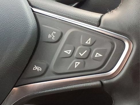 Used 2024 Chevrolet Equinox LT FWD image 27