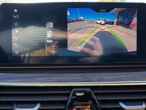 Used 2019 BMW 530e w/ Convenience Package image 14