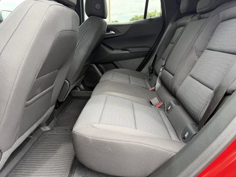 Used 2026 Chevrolet Equinox LT FWD image 20