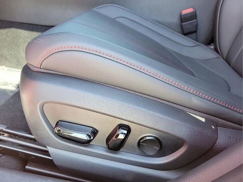 Used 2024 Lexus UX 250h F Sport image 12