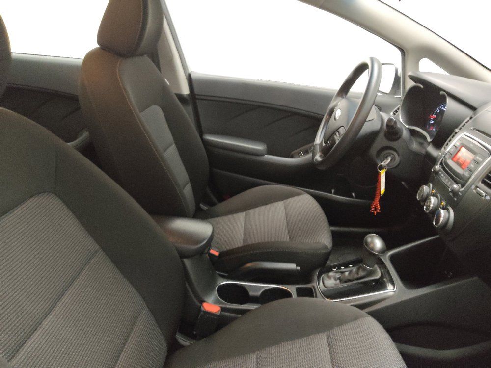Used 2018 Kia Forte LX FWD image 21